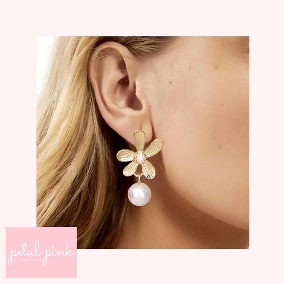 Goldtone Flower and Simulated Pearl Drop Earrings Minimal - Picture 3 of 5